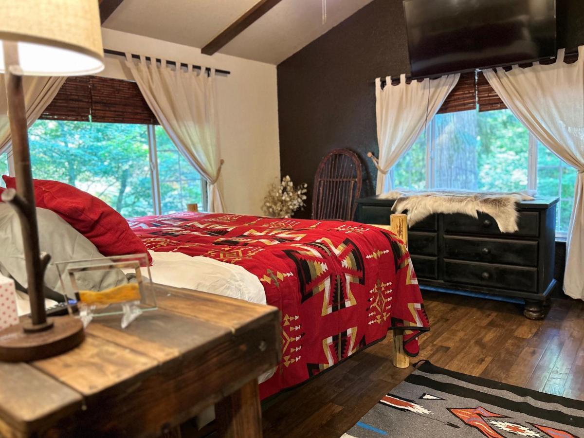 Cozy Bird House W Big Screen! Mount Hood Village Esterno foto