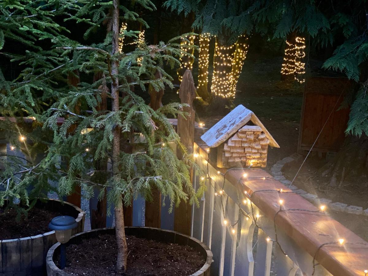 Cozy Bird House W Big Screen! Mount Hood Village Esterno foto