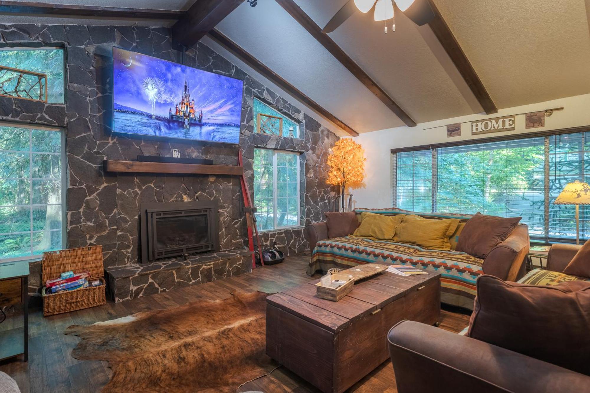 Cozy Bird House W Big Screen! Mount Hood Village Esterno foto